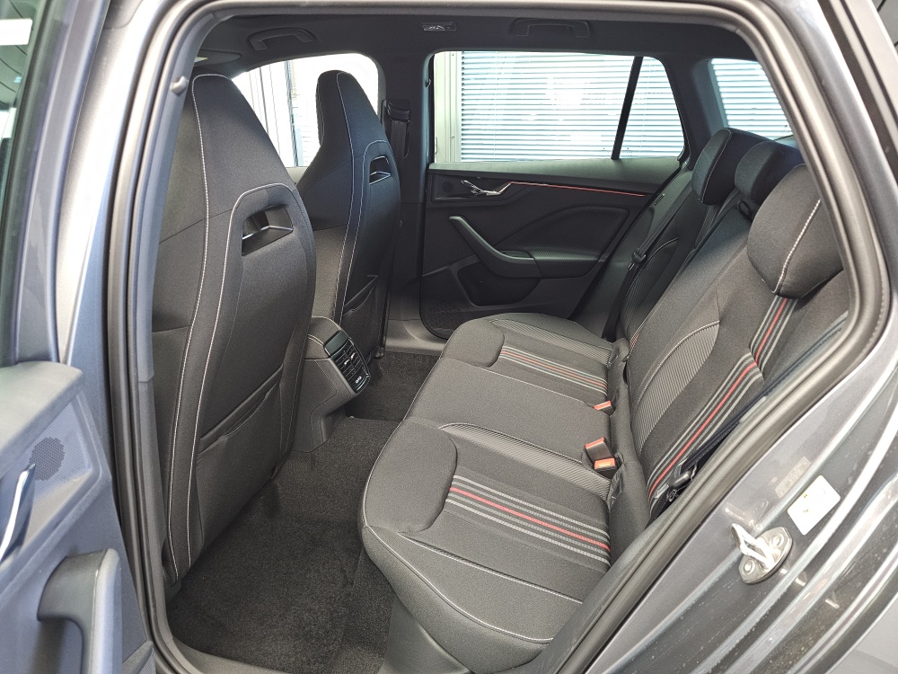 Skoda Kamiq bei Hoffmann Automobile in Wolfsburg kaufen und sofort mitnehmen - Bild 4