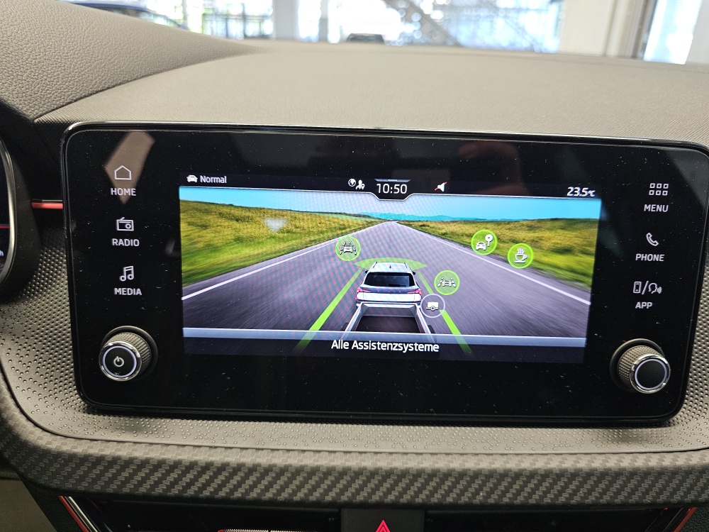 Skoda Kamiq bei Hoffmann Automobile in Wolfsburg kaufen und sofort mitnehmen - Bild 14