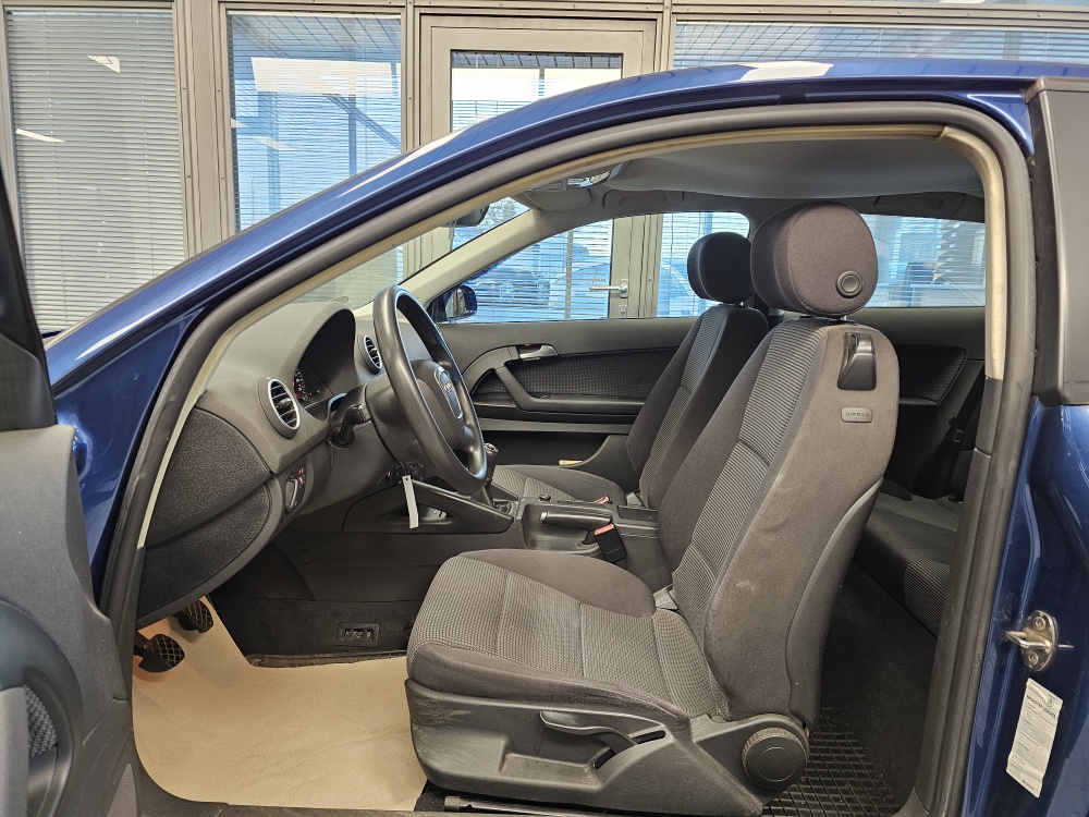 Audi A3 Sportback  bei Hoffmann Automobile in Wolfsburg kaufen und sofort mitnehmen - Bild 14