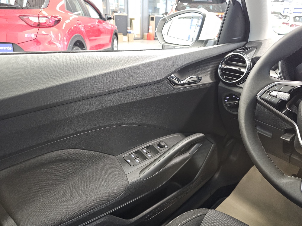 Skoda Fabia bei Hoffmann Automobile in Wolfsburg kaufen und sofort mitnehmen - Bild 17