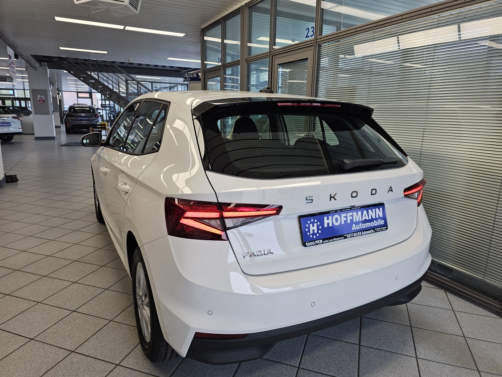 Skoda Fabia bei Hoffmann Automobile in Wolfsburg kaufen und sofort mitnehmen - Bild 3