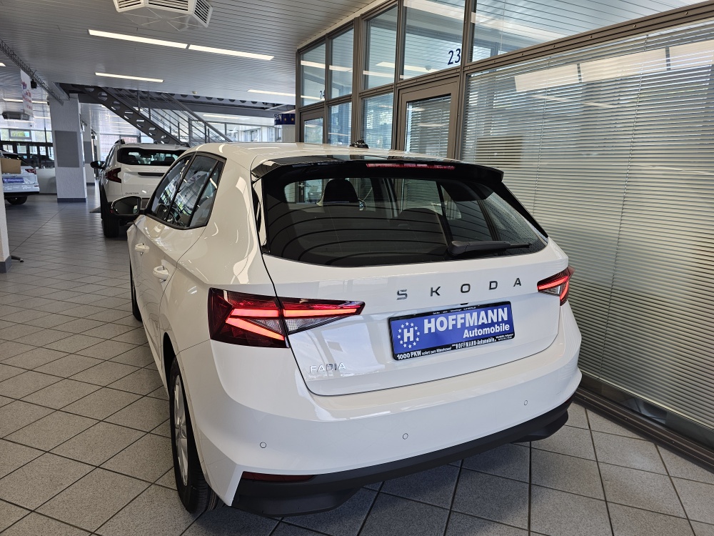 Skoda Fabia bei Hoffmann Automobile in Wolfsburg kaufen und sofort mitnehmen - Bild 3