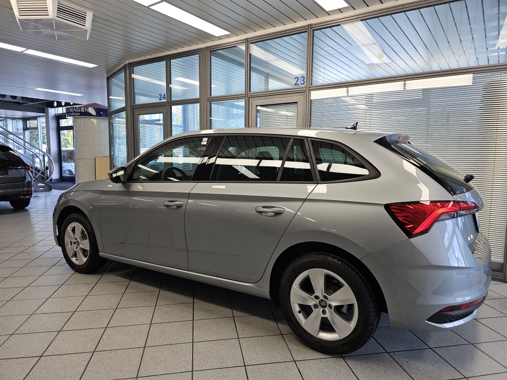 Skoda Scala bei Hoffmann Automobile in Wolfsburg kaufen und sofort mitnehmen - Bild 23