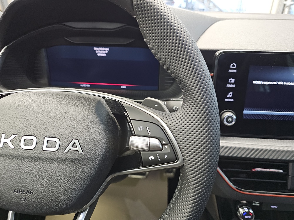 Skoda Scala bei Hoffmann Automobile in Wolfsburg kaufen und sofort mitnehmen - Bild 19