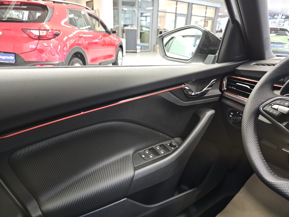 Skoda Scala bei Hoffmann Automobile in Wolfsburg kaufen und sofort mitnehmen - Bild 21