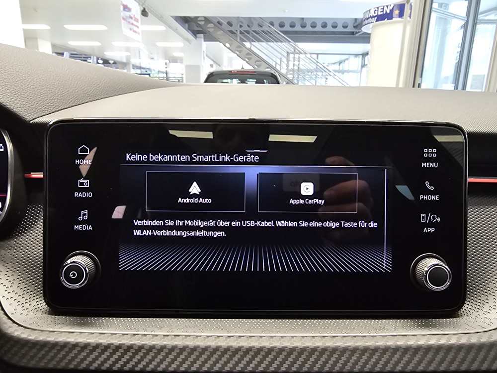 Skoda Scala bei Hoffmann Automobile in Wolfsburg kaufen und sofort mitnehmen - Bild 17
