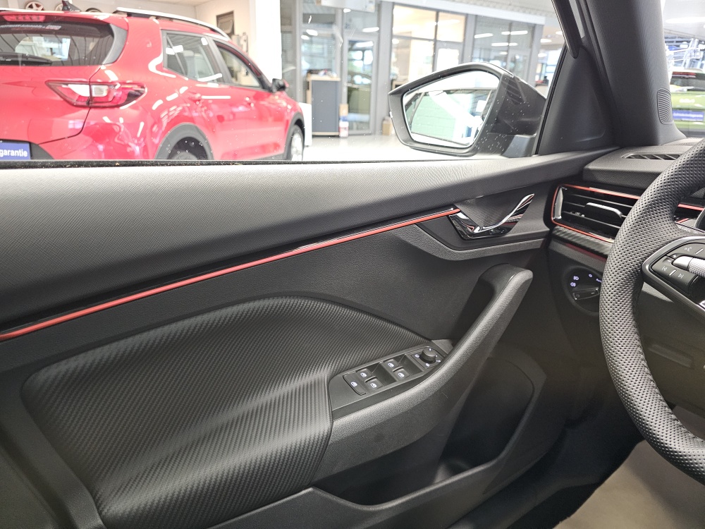 Skoda Scala bei Hoffmann Automobile in Wolfsburg kaufen und sofort mitnehmen - Bild 23