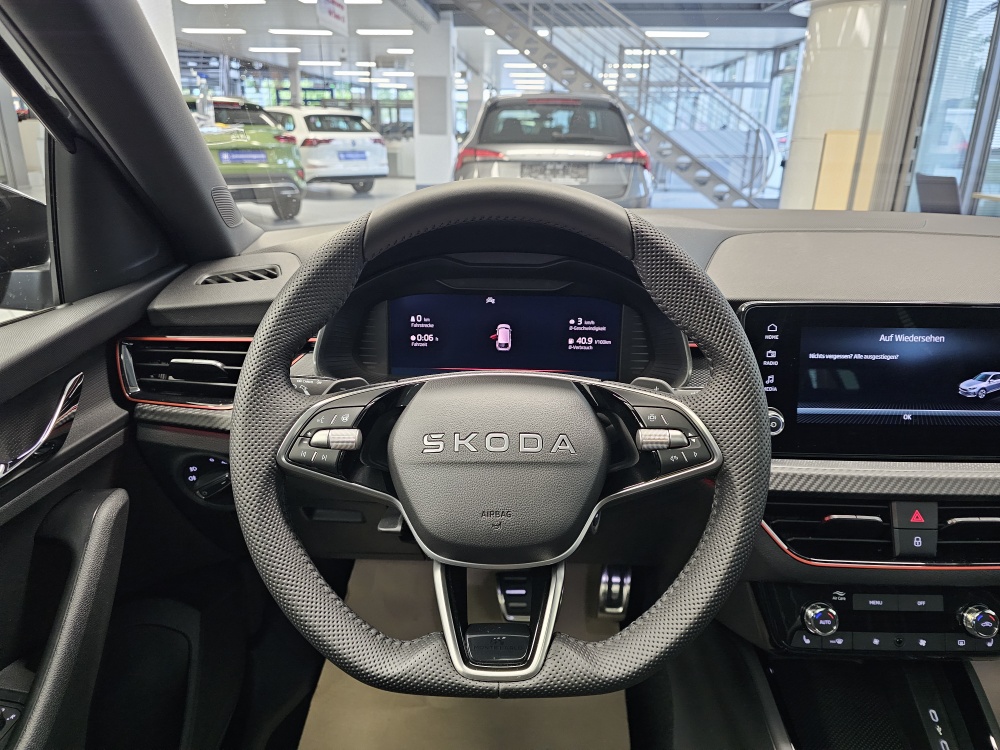 Skoda Scala bei Hoffmann Automobile in Wolfsburg kaufen und sofort mitnehmen - Bild 24
