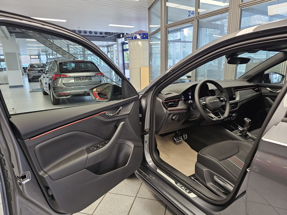 Skoda Scala bei Hoffmann Automobile in Wolfsburg kaufen und sofort mitnehmen - Bild 27