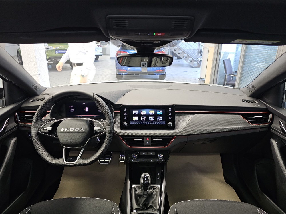 Skoda Scala bei Hoffmann Automobile in Wolfsburg kaufen und sofort mitnehmen - Bild 9