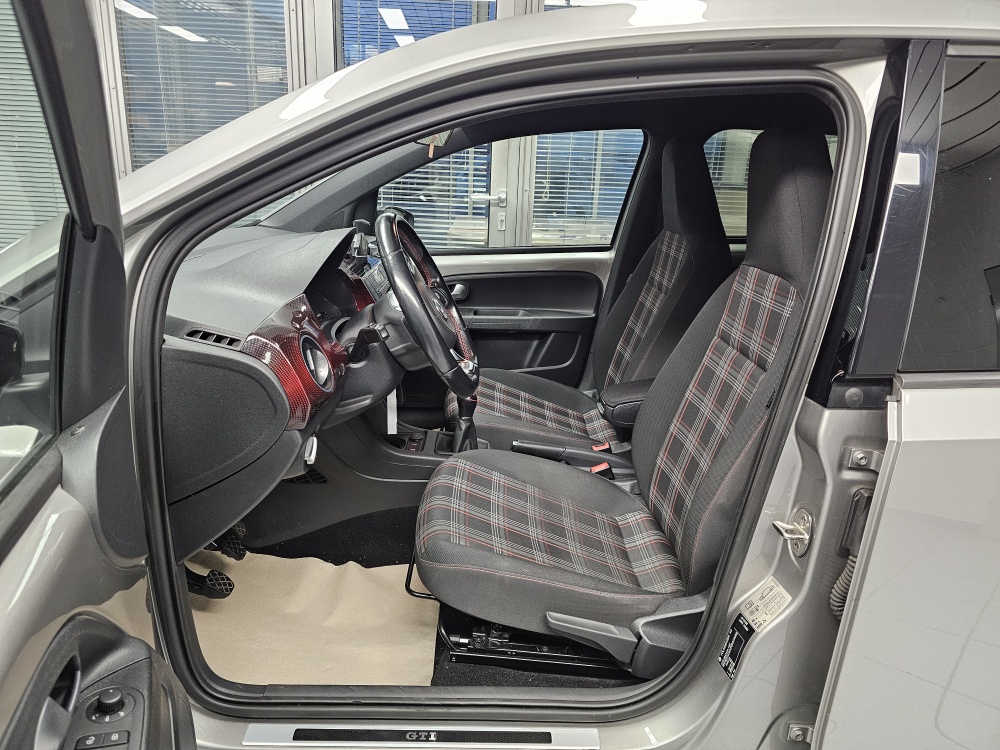 VW up!  bei Hoffmann Automobile in Wolfsburg kaufen und sofort mitnehmen - Bild 17