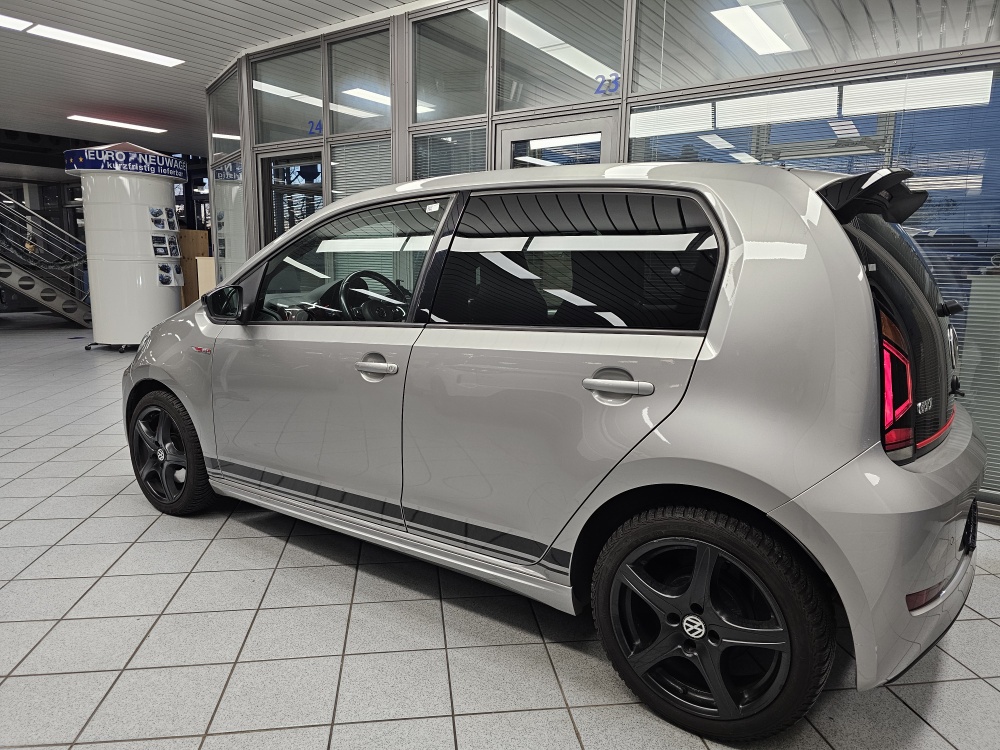 VW up!  bei Hoffmann Automobile in Wolfsburg kaufen und sofort mitnehmen - Bild 19