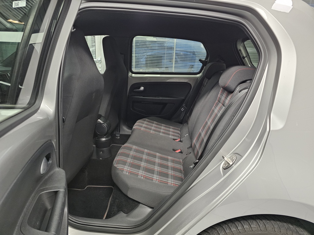 VW up!  bei Hoffmann Automobile in Wolfsburg kaufen und sofort mitnehmen - Bild 4