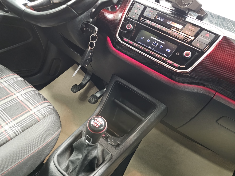 VW up!  bei Hoffmann Automobile in Wolfsburg kaufen und sofort mitnehmen - Bild 6