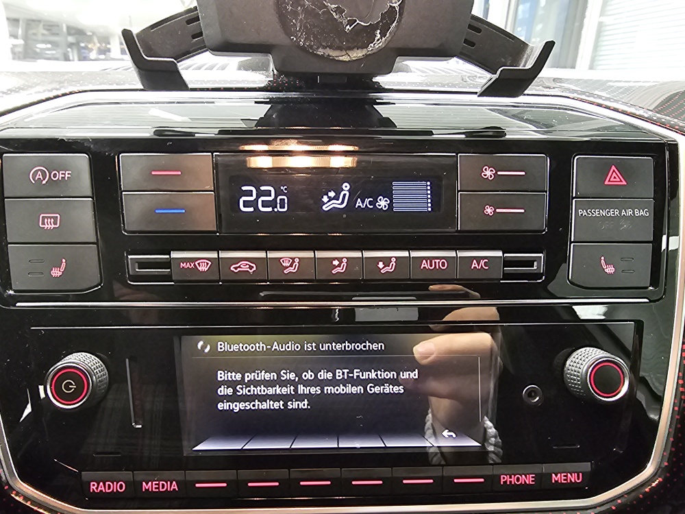 VW up!  bei Hoffmann Automobile in Wolfsburg kaufen und sofort mitnehmen - Bild 8