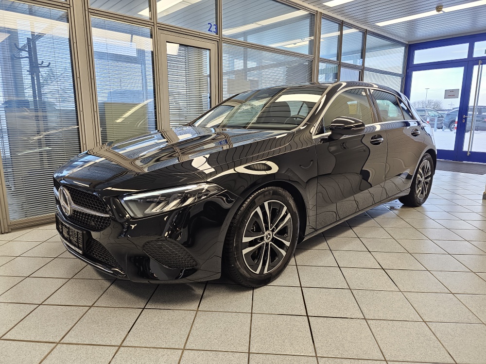 Mercedes-Benz A 180 Progressice Advanced für nur 27.700,- € bei Hoffmann Automobile in Wolfsburg kaufen und sofort mitnehmen