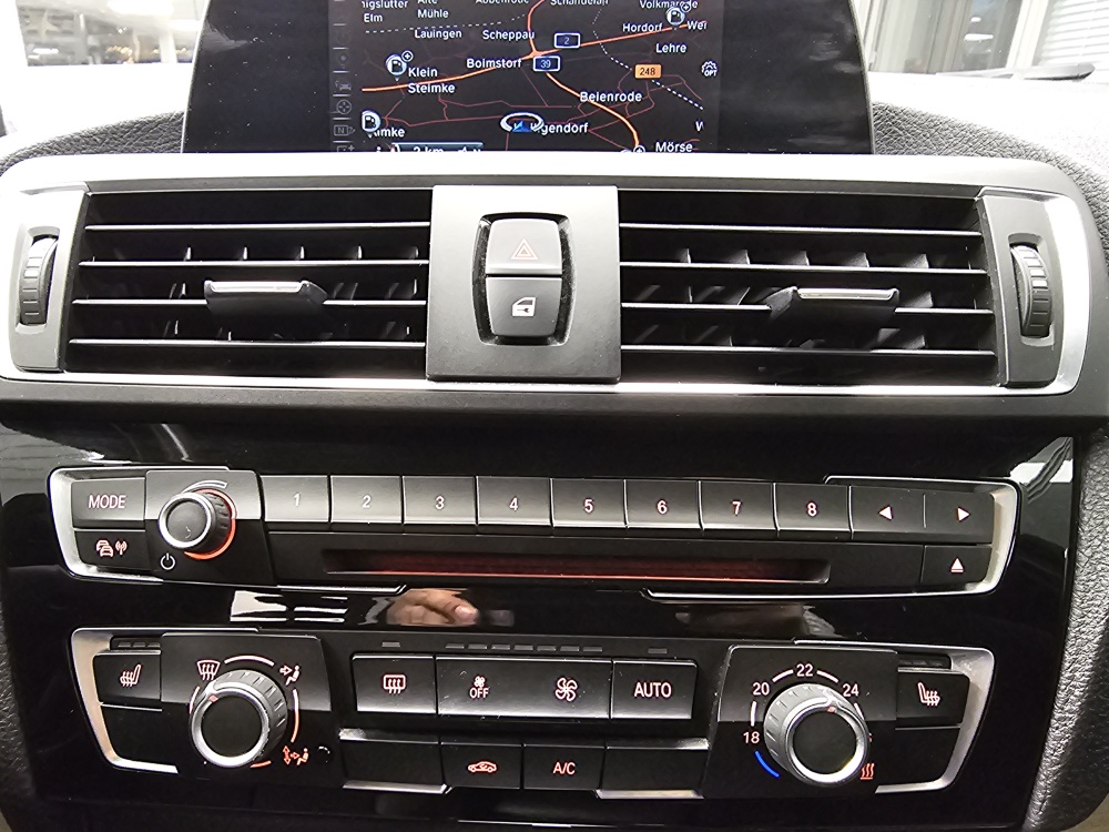 BMW 118i  bei Hoffmann Automobile in Wolfsburg kaufen und sofort mitnehmen - Bild 9