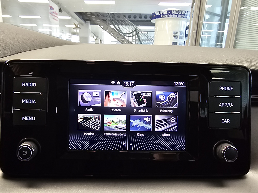 Skoda Kamiq  bei Hoffmann Automobile in Wolfsburg kaufen und sofort mitnehmen - Bild 10