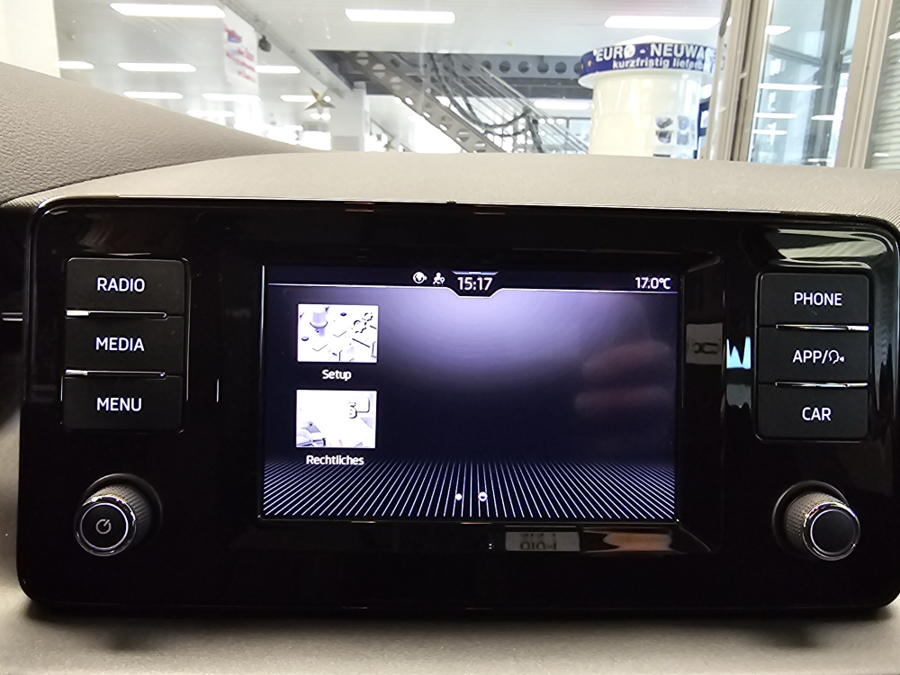 Skoda Kamiq  bei Hoffmann Automobile in Wolfsburg kaufen und sofort mitnehmen - Bild 11