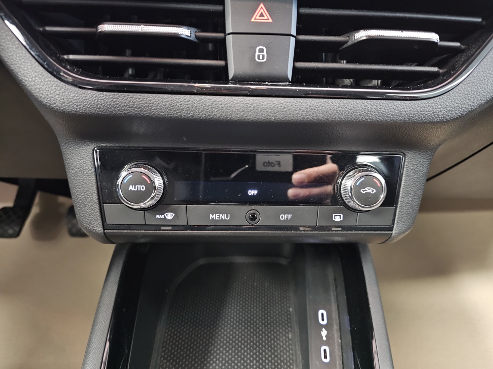 Skoda Kamiq  bei Hoffmann Automobile in Wolfsburg kaufen und sofort mitnehmen - Bild 9