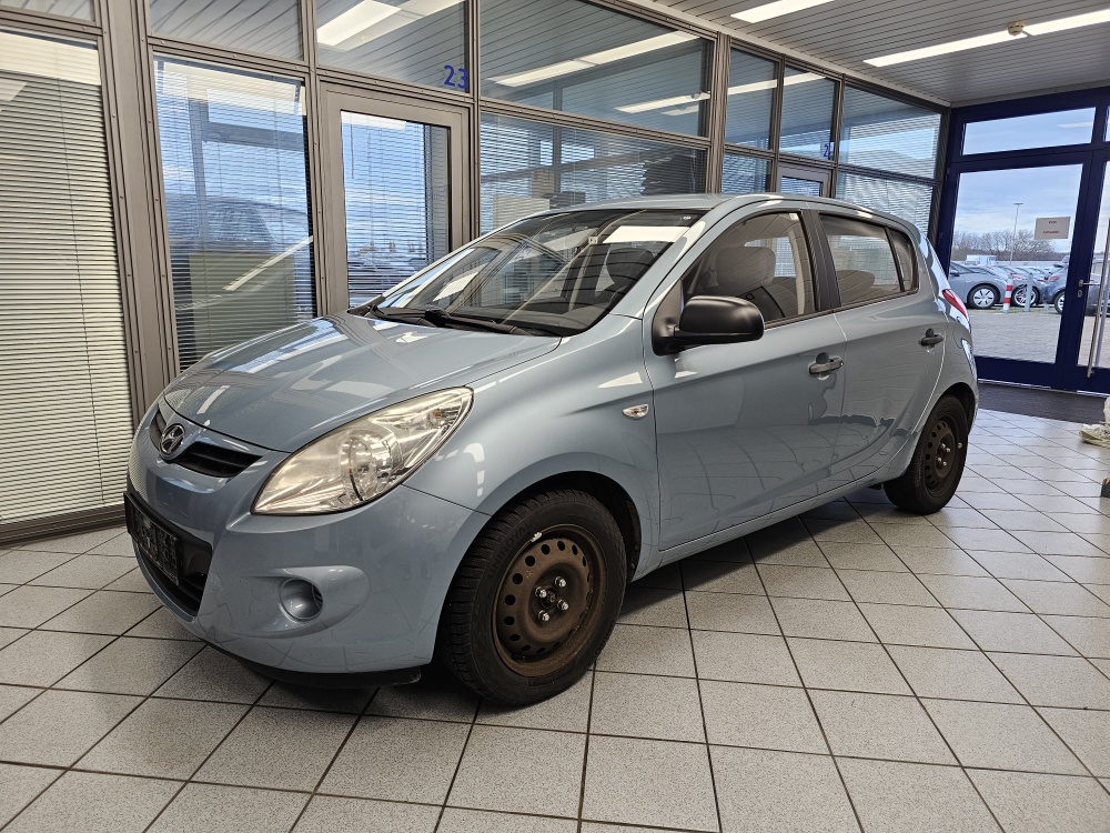 Hyundai i20  für nur 1.700,- € bei Hoffmann Automobile in Wolfsburg kaufen und sofort mitnehmen