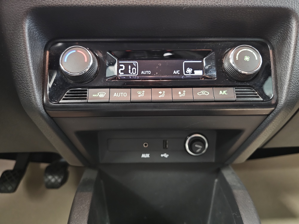 Skoda Fabia Combi  bei Hoffmann Automobile in Wolfsburg kaufen und sofort mitnehmen - Bild 9