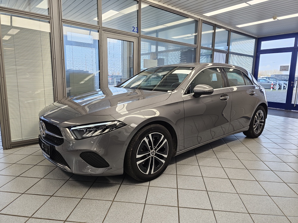Mercedes-Benz A 180 Progressice Advanced für nur 26.800,- € bei Hoffmann Automobile in Wolfsburg kaufen und sofort mitnehmen