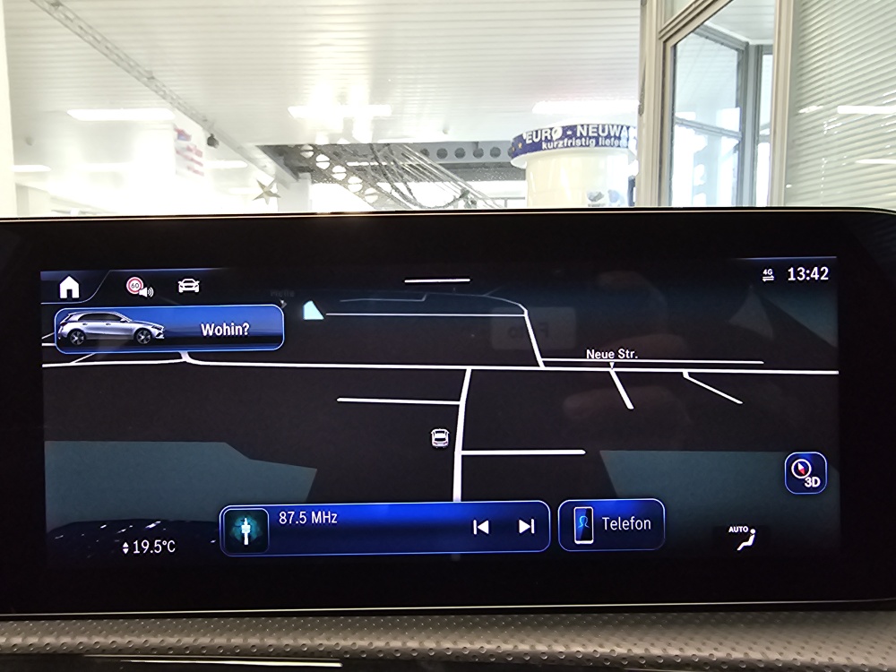 Mercedes-Benz A 180  bei Hoffmann Automobile in Wolfsburg kaufen und sofort mitnehmen - Bild 15