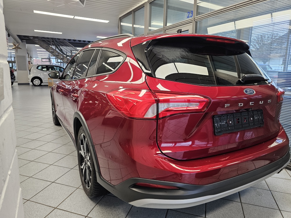 Ford Focus Turnier  bei Hoffmann Automobile in Wolfsburg kaufen und sofort mitnehmen - Bild 6