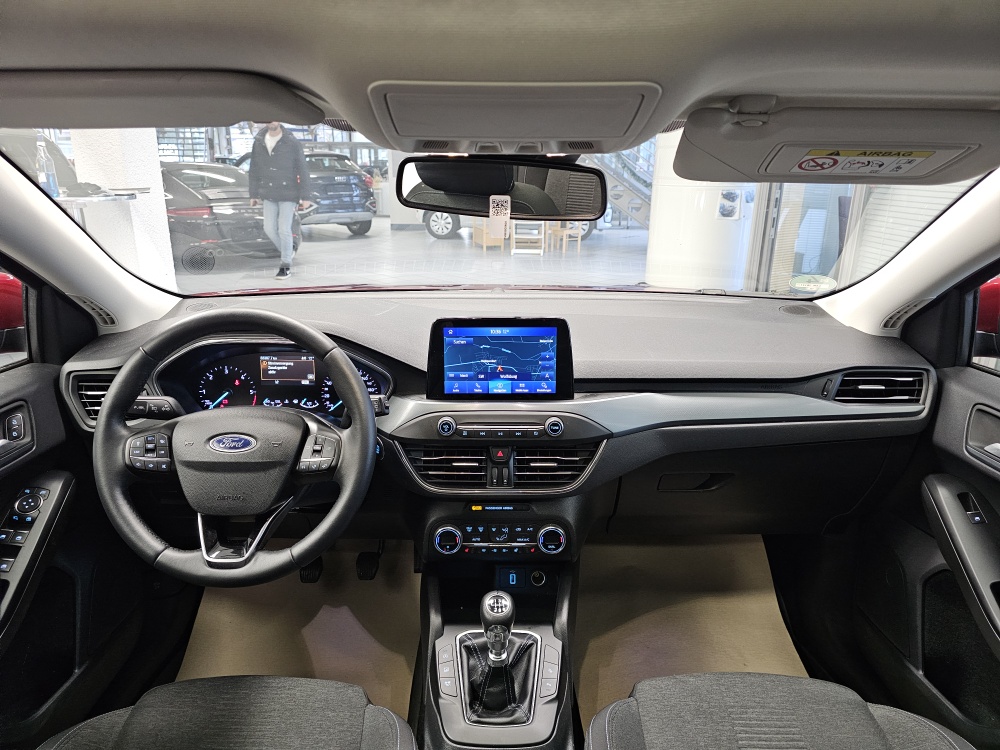 Ford Focus Turnier  bei Hoffmann Automobile in Wolfsburg kaufen und sofort mitnehmen - Bild 9