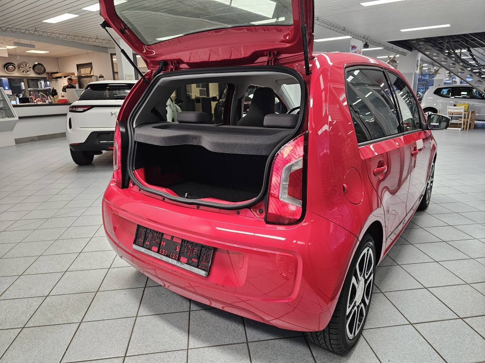 VW up!  bei Hoffmann Automobile in Wolfsburg kaufen und sofort mitnehmen - Bild 2