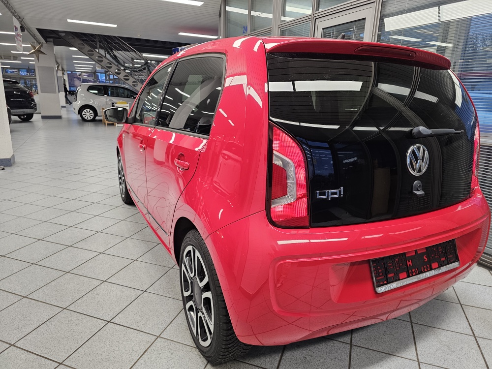 VW up!  bei Hoffmann Automobile in Wolfsburg kaufen und sofort mitnehmen - Bild 3