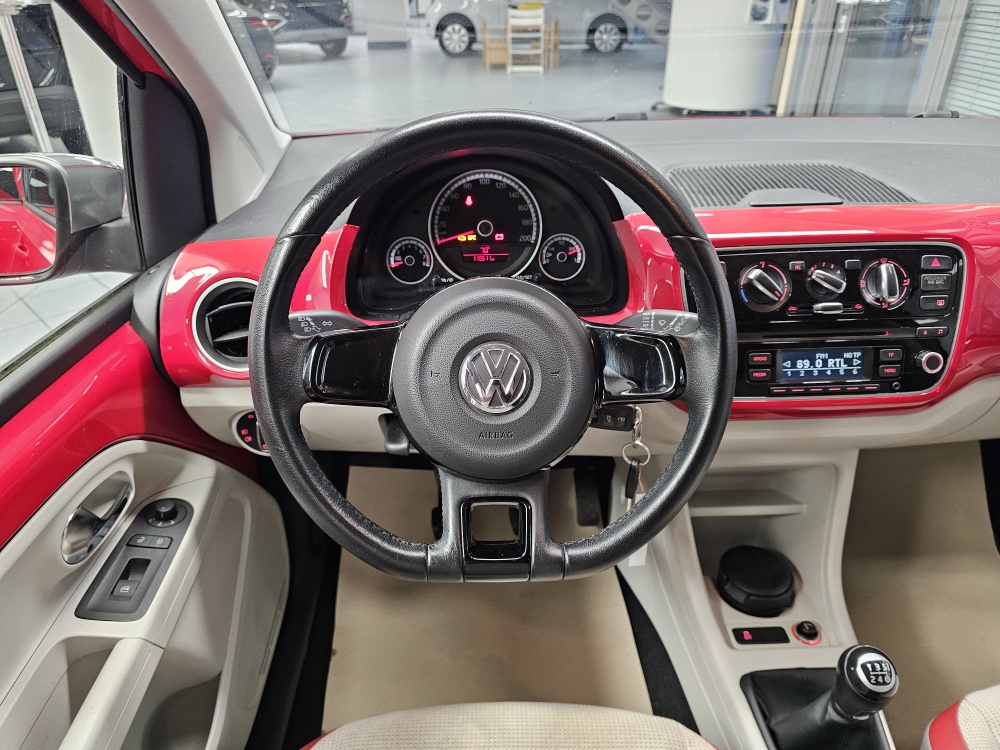 VW up!  bei Hoffmann Automobile in Wolfsburg kaufen und sofort mitnehmen - Bild 9
