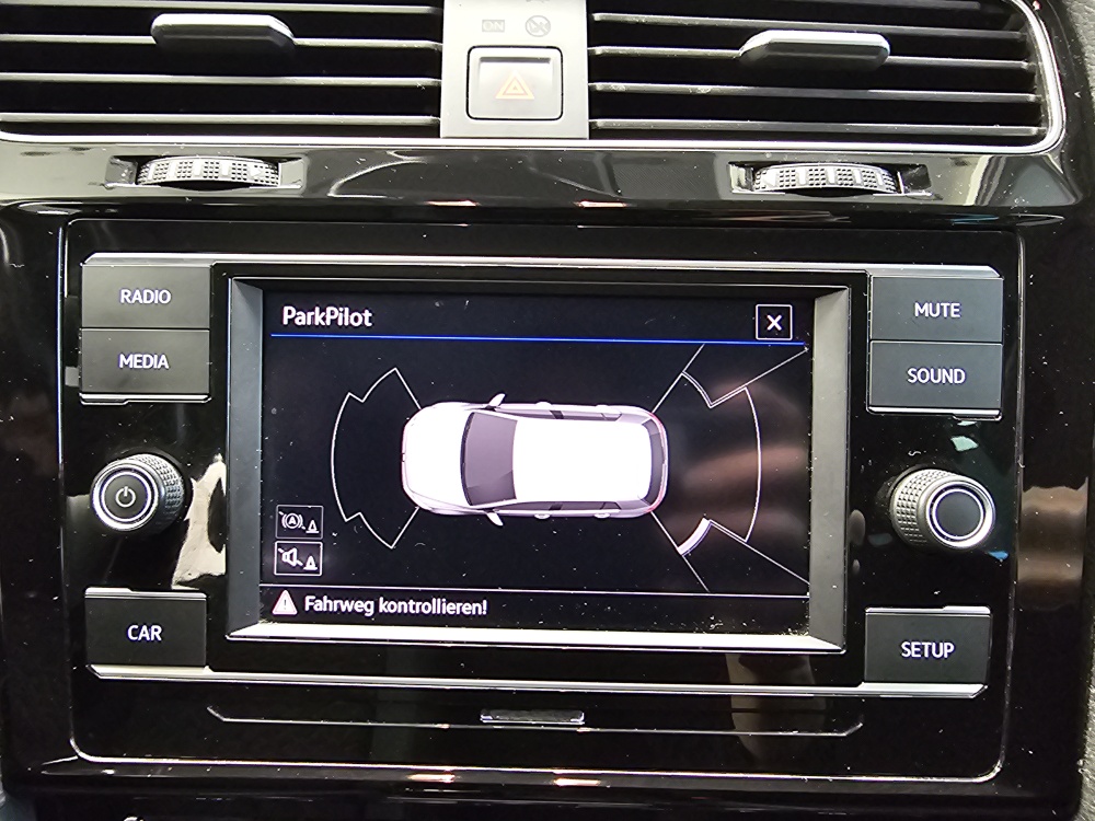 VW Golf  bei Hoffmann Automobile in Wolfsburg kaufen und sofort mitnehmen - Bild 13