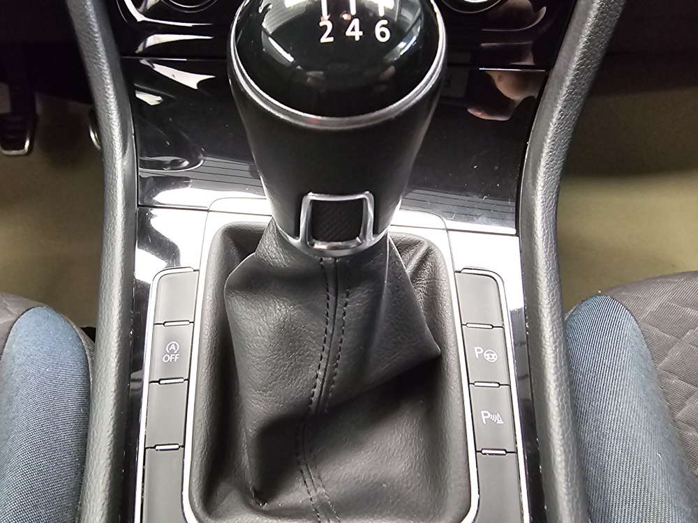 VW Golf  bei Hoffmann Automobile in Wolfsburg kaufen und sofort mitnehmen - Bild 7