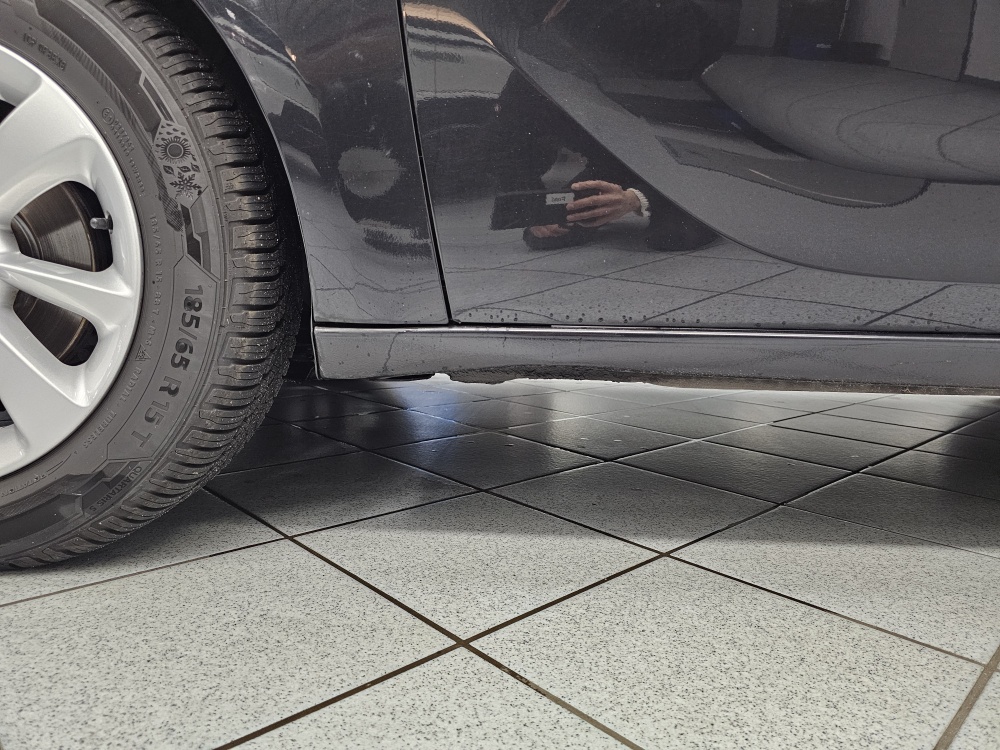 Opel Adam  bei Hoffmann Automobile in Wolfsburg kaufen und sofort mitnehmen - Bild 25