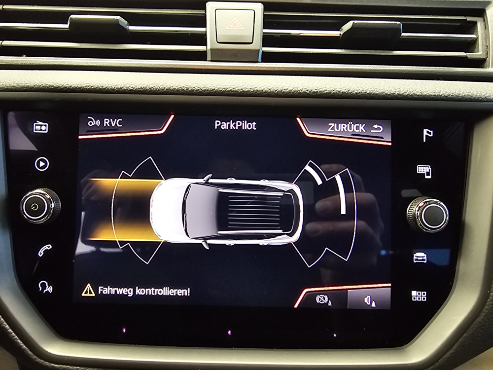 Seat Arona  bei Hoffmann Automobile in Wolfsburg kaufen und sofort mitnehmen - Bild 17