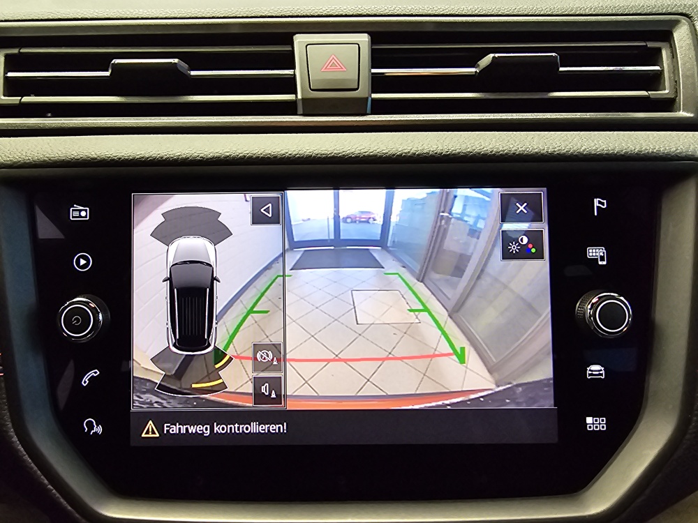 Seat Arona  bei Hoffmann Automobile in Wolfsburg kaufen und sofort mitnehmen - Bild 18