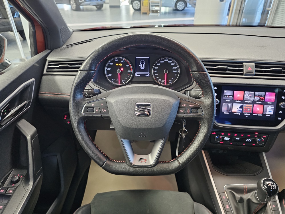 Seat Arona  bei Hoffmann Automobile in Wolfsburg kaufen und sofort mitnehmen - Bild 24