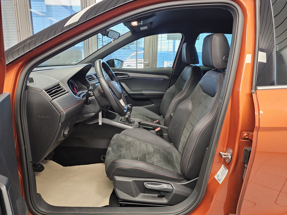 Seat Arona  bei Hoffmann Automobile in Wolfsburg kaufen und sofort mitnehmen - Bild 26