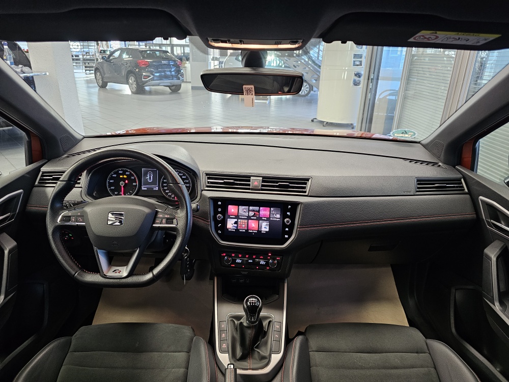 Seat Arona  bei Hoffmann Automobile in Wolfsburg kaufen und sofort mitnehmen - Bild 6