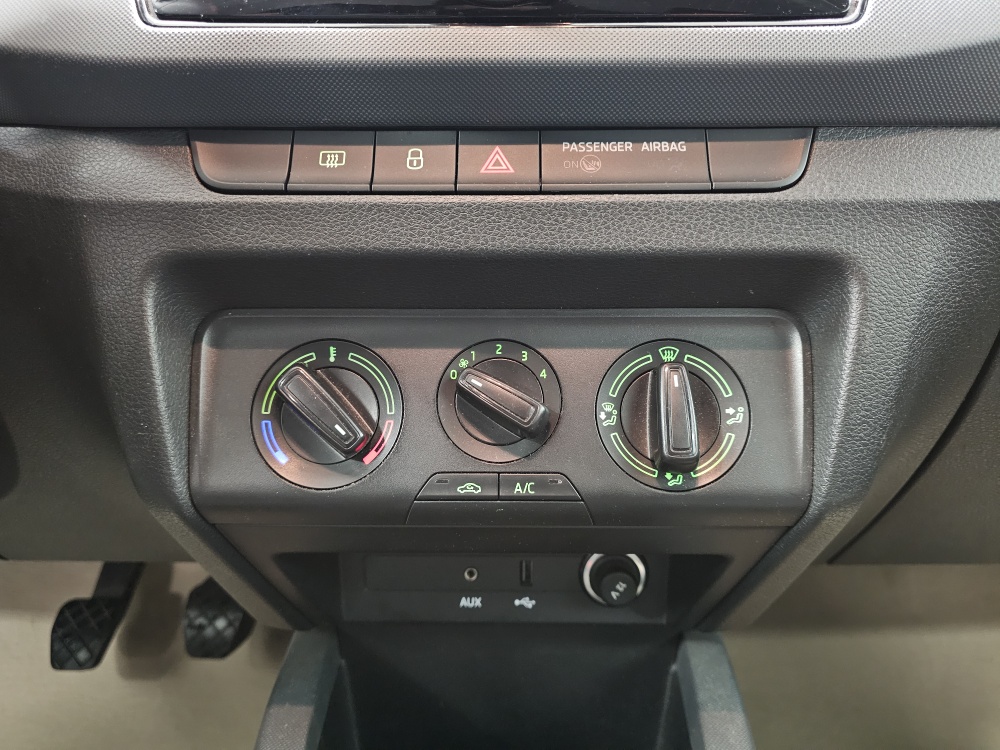 Skoda Fabia  bei Hoffmann Automobile in Wolfsburg kaufen und sofort mitnehmen - Bild 9