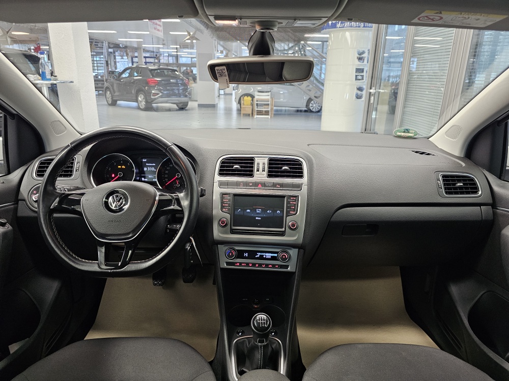 VW Polo  bei Hoffmann Automobile in Wolfsburg kaufen und sofort mitnehmen - Bild 8