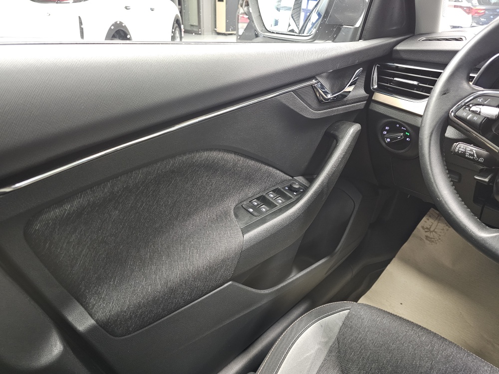 Skoda Kamiq  bei Hoffmann Automobile in Wolfsburg kaufen und sofort mitnehmen - Bild 17