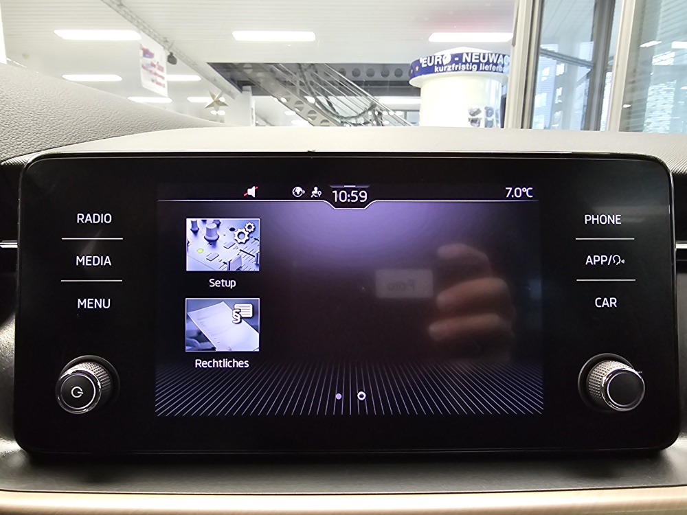 Skoda Kamiq  bei Hoffmann Automobile in Wolfsburg kaufen und sofort mitnehmen - Bild 9