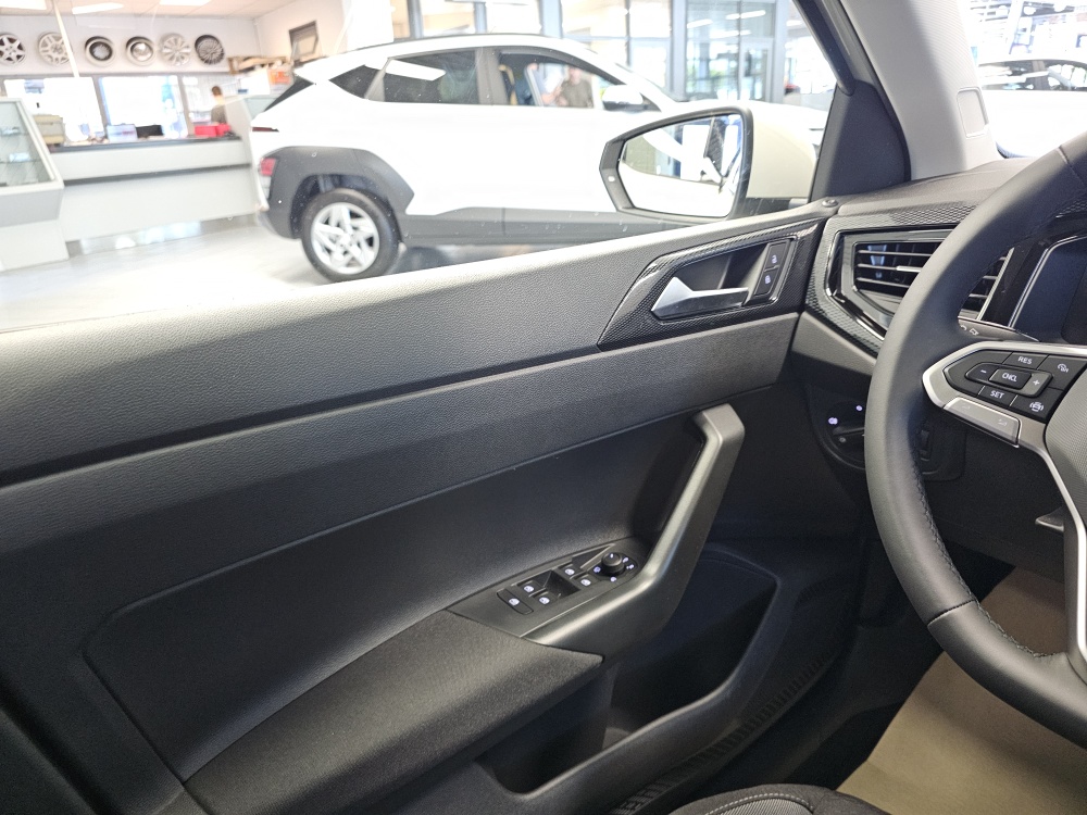 VW Polo bei Hoffmann Automobile in Wolfsburg kaufen und sofort mitnehmen - Bild 18