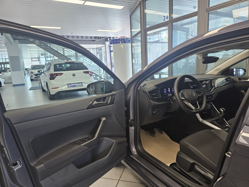 VW Polo bei Hoffmann Automobile in Wolfsburg kaufen und sofort mitnehmen - Bild 22