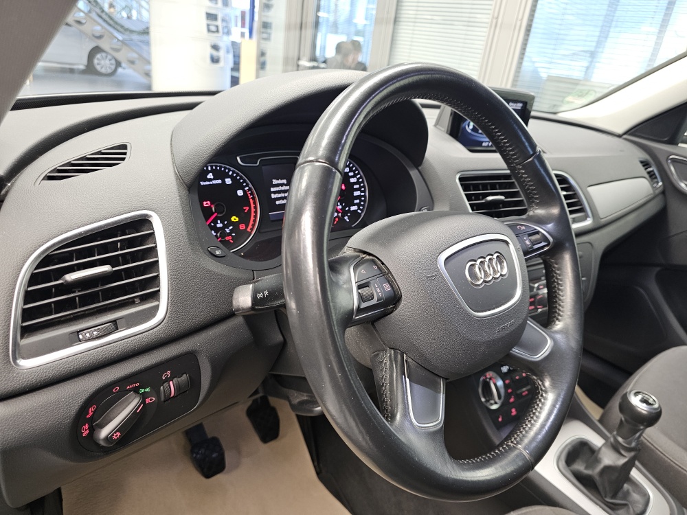 Audi Q3  bei Hoffmann Automobile in Wolfsburg kaufen und sofort mitnehmen - Bild 17