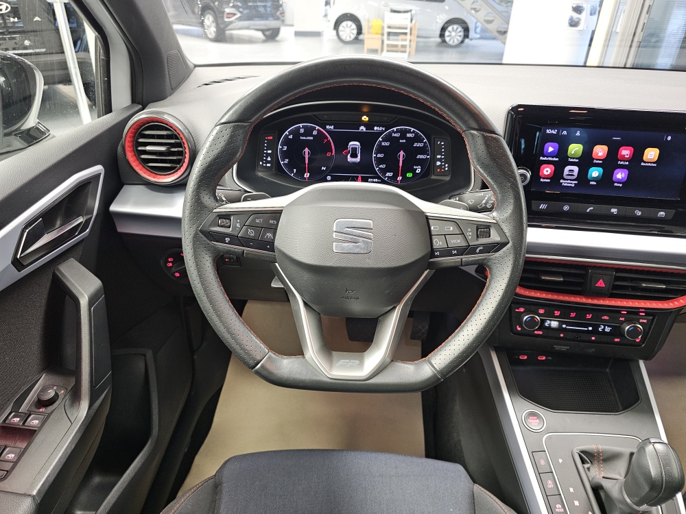 Seat Arona  bei Hoffmann Automobile in Wolfsburg kaufen und sofort mitnehmen - Bild 21