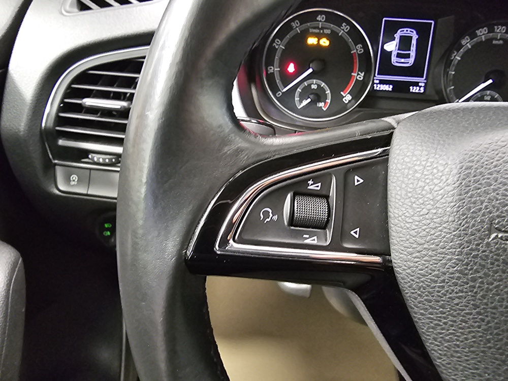 Skoda Fabia Combi  bei Hoffmann Automobile in Wolfsburg kaufen und sofort mitnehmen - Bild 15